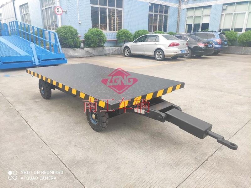 2吨移动牵引OD在线(中国)有限公司 无动力叉车牵引全挂