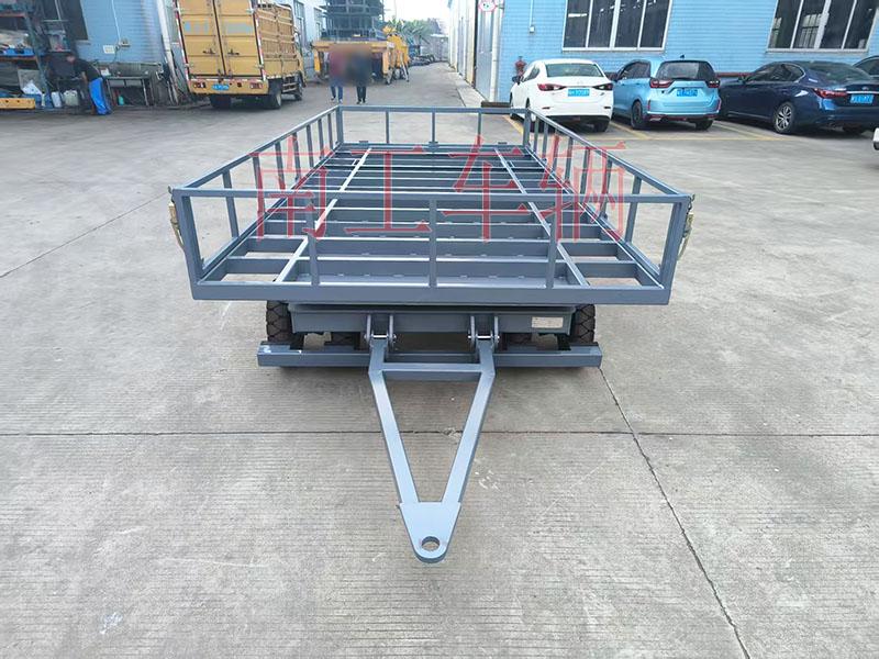 4吨骨架式牵引OD在线(中国)有限公司 带下翻护栏工具拖车