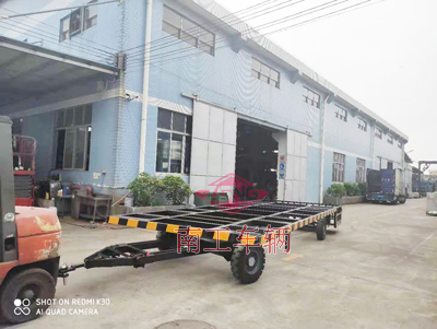 8吨无动力牵引骨架OD在线(中国)有限公司带护栏3I.jpg