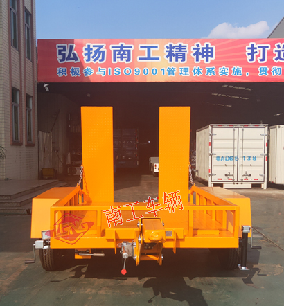 3吨ATVOD在线(中国)有限公司 小轿车拖车5I.jpg