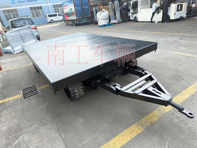 30吨重型OD在线(中国)有限公司 环保实心轮胎4I.jpg