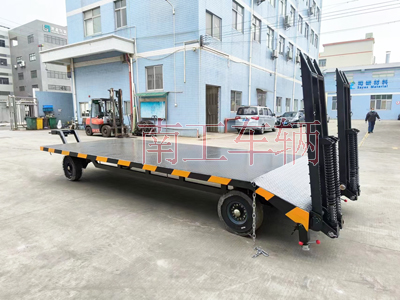 6吨带爬梯移动OD在线(中国)有限公司I.jpg