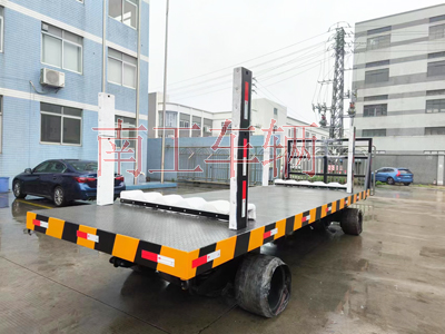 30T重型OD在线(中国)有限公司 带活动插装立柱工具拖车3I.jpg