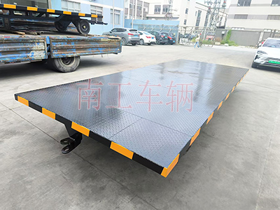 5吨全挂式OD在线(中国)有限公司 移动拖车底盘3I.jpg