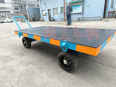 3吨小型OD在线(中国)有限公司 带橡胶垫工具车4I.jpg