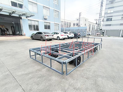 4吨骨架式OD在线(中国)有限公司 带下翻护栏工具拖车5I.jpg